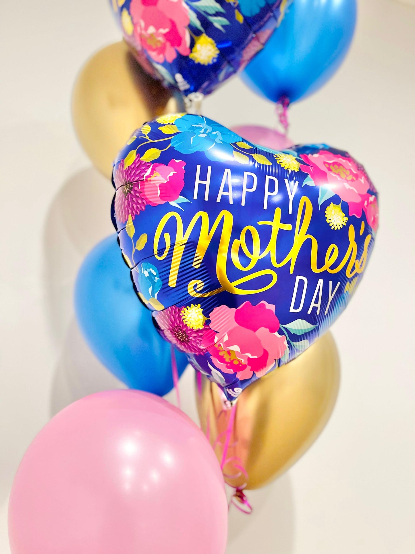 Happy Mother's Day Balloon Bouquet
