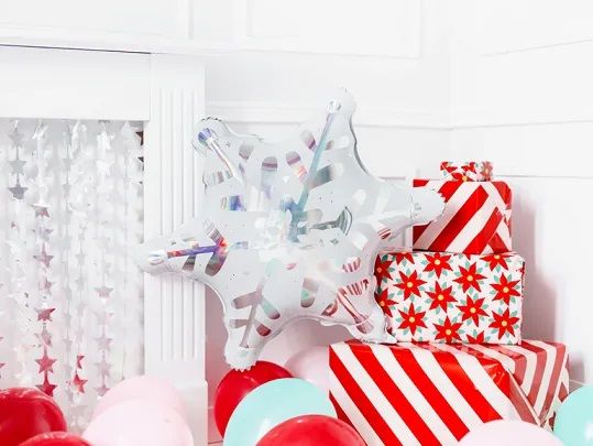 Snowflake Foil Balloon